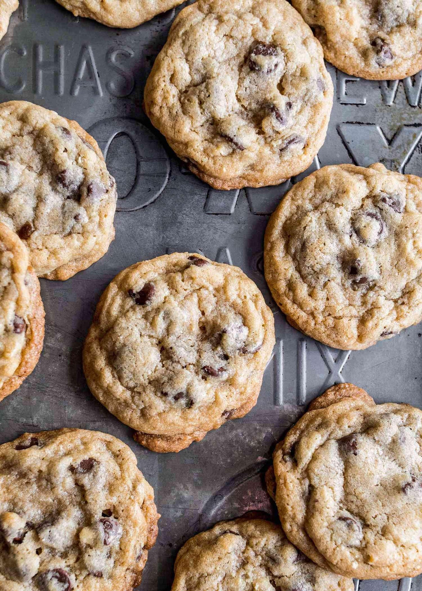 Incredible Chocolate Chip Cookies: Professional Recipes Incredible Chocolate Chip Cookies