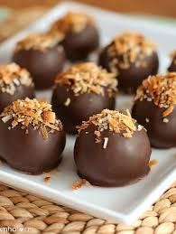 Truffles  Professional Pastry Recipes: Non Shell Coconut Macaroon, English Toffee, Milk Chocolate Almond