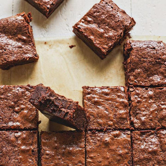 Fudge Brownies: Professional Recipes Fudge Brownies with or without Walnuts