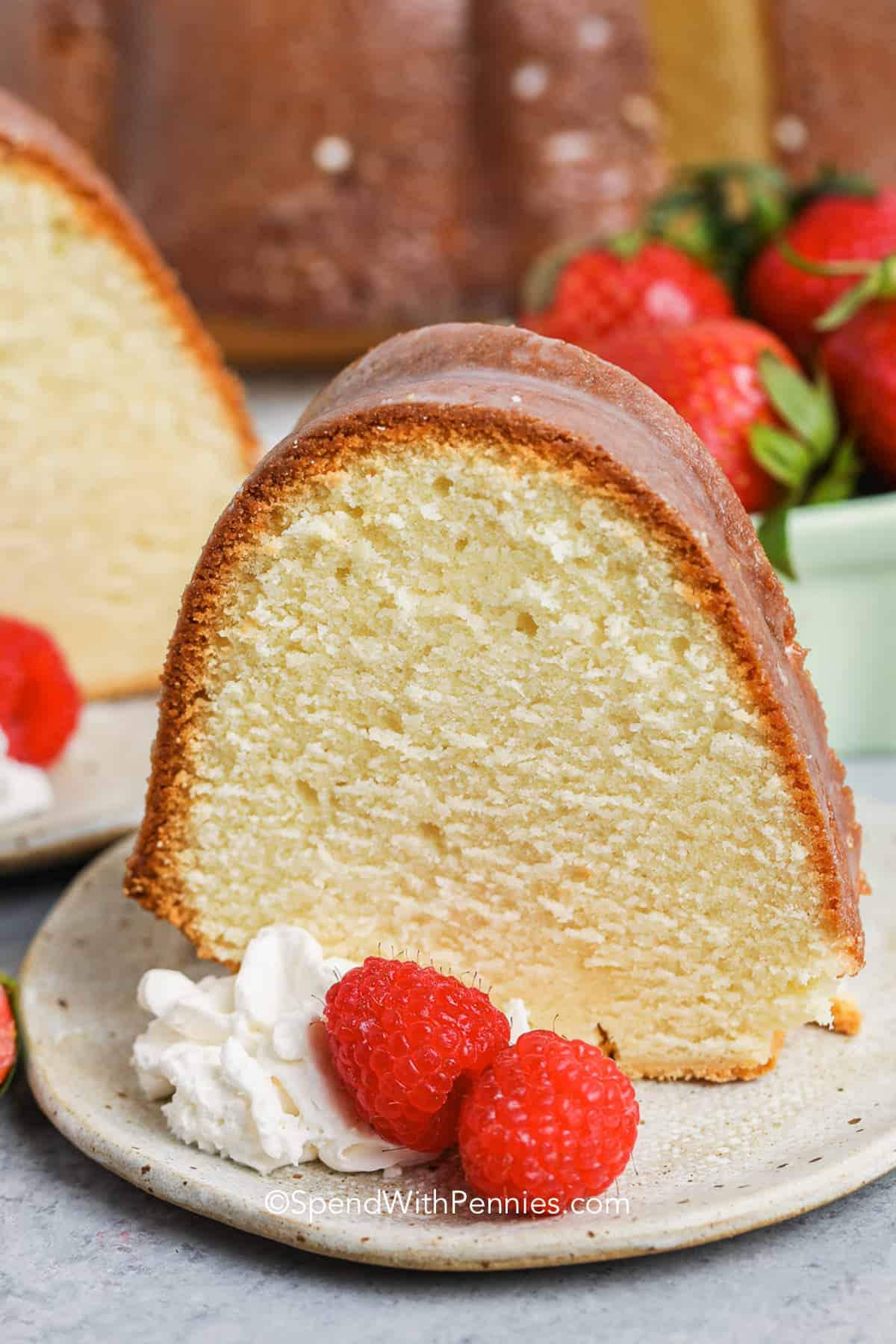 The Best Pound Cake / Cake Only